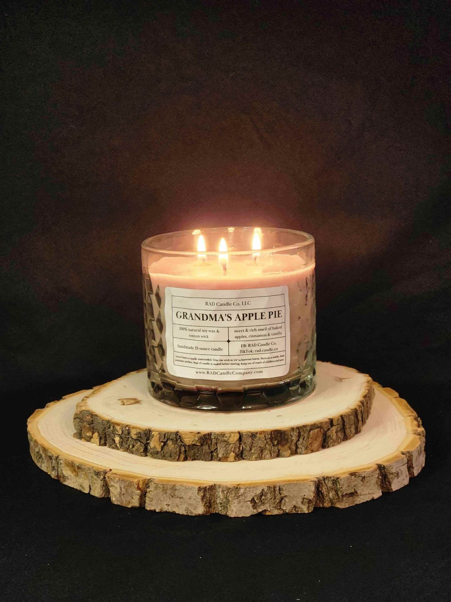 Apple Cinnamon Scented Soy Candle - Grandma's Apple Pie