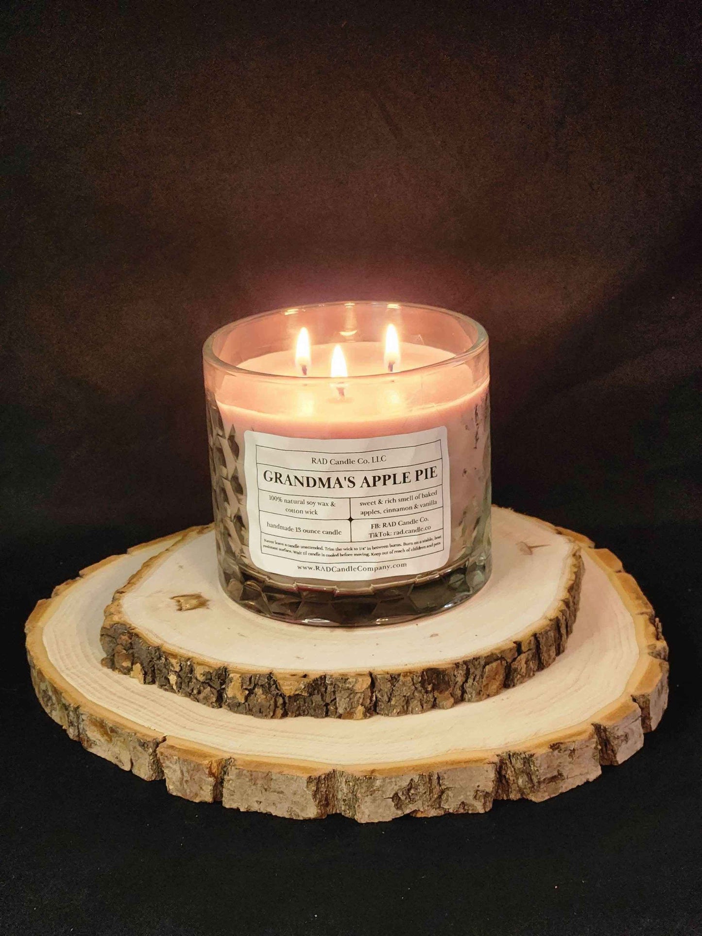 Apple Cinnamon Scented Soy Candle - Grandma's Apple Pie